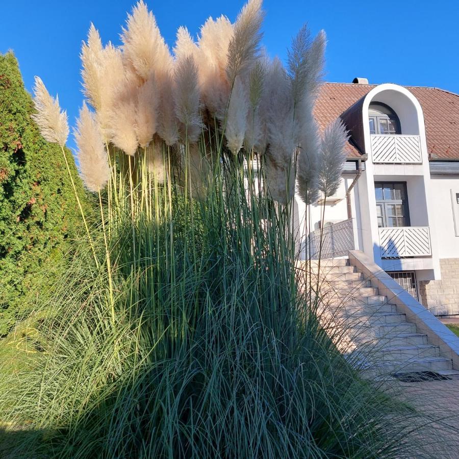 Napfény villa Balatonfüred Exterior foto