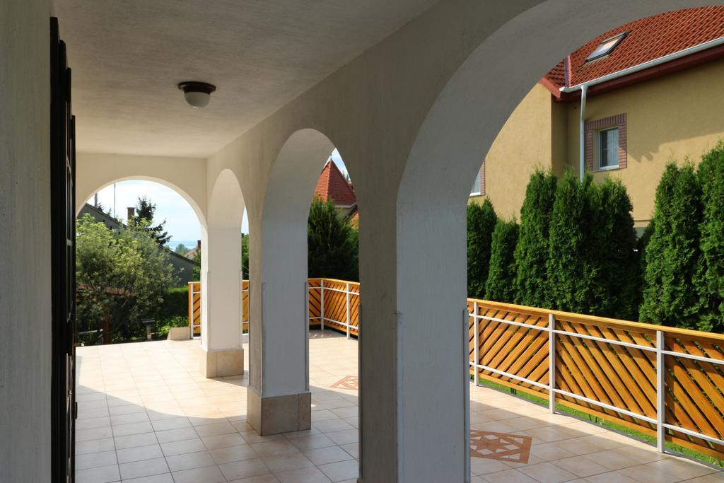 Napfény villa Balatonfüred Exterior foto